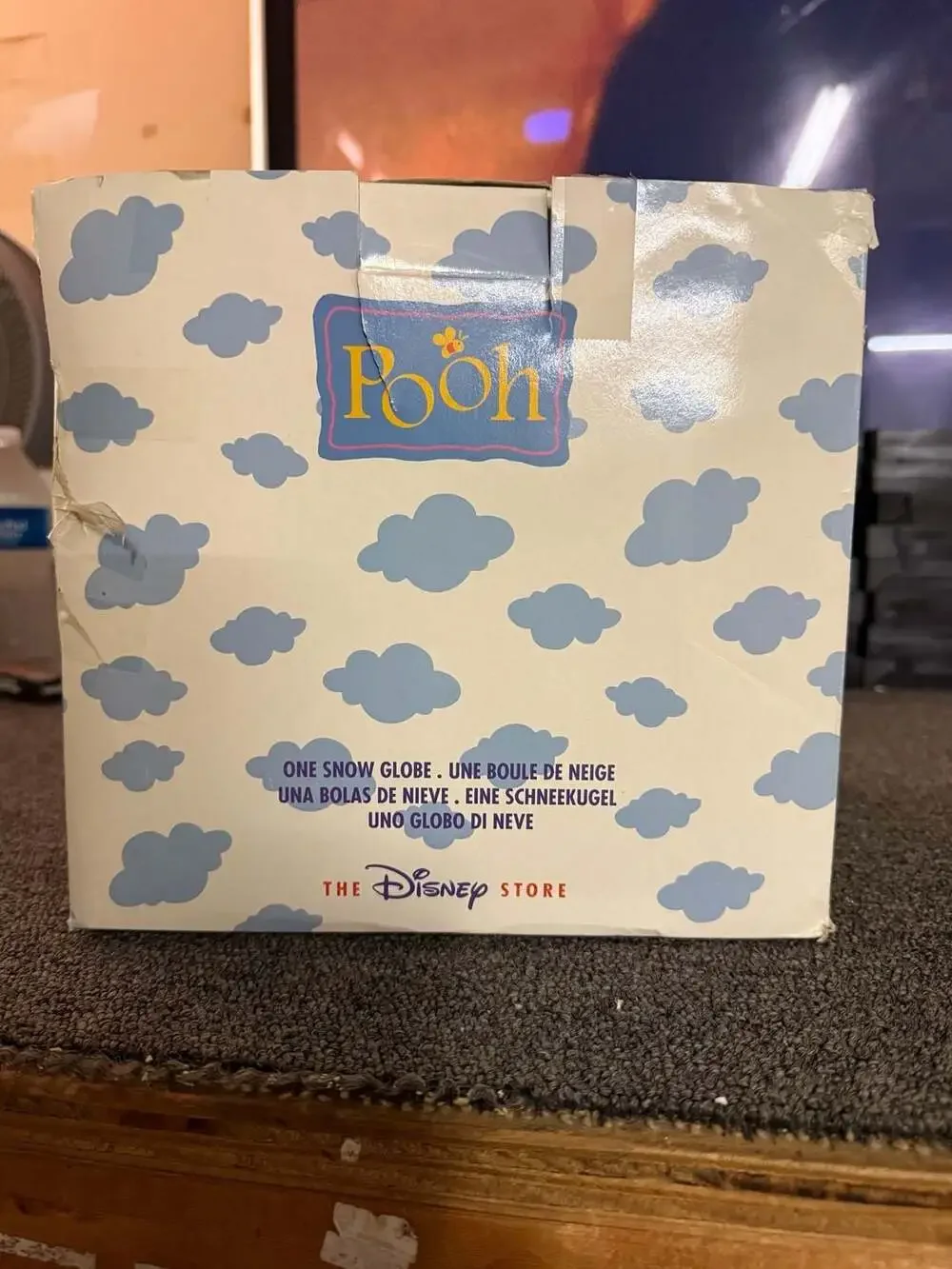 Disney The Disney Store Winnie the Pooh and Tigger Musical Snow Globe with Rotat